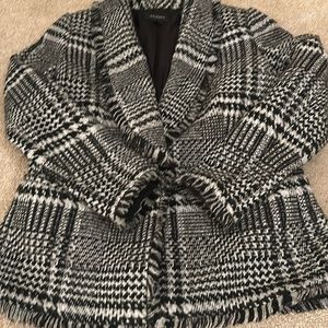 Houndstooth Tweed Black and White Coat - Size Medium